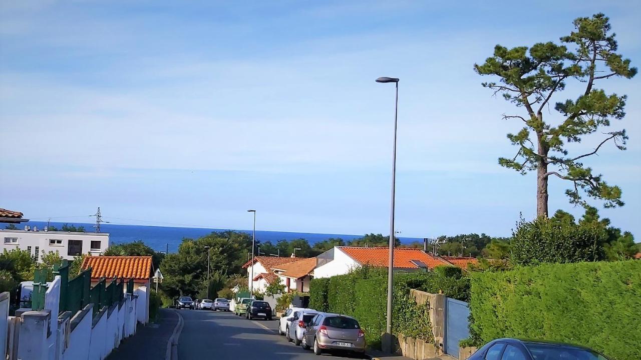 Appartement A Hendaye Avec Piscine Et A Cote De La Plage Exterior photo