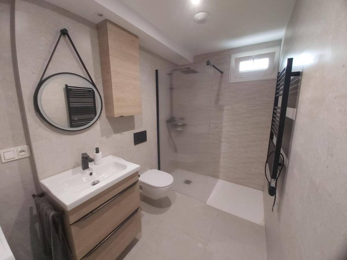Appartement A Hendaye Avec Piscine Et A Cote De La Plage Exterior photo